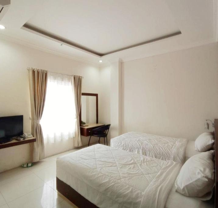 Khariz Hotel Bukittinggi Kültér fotó